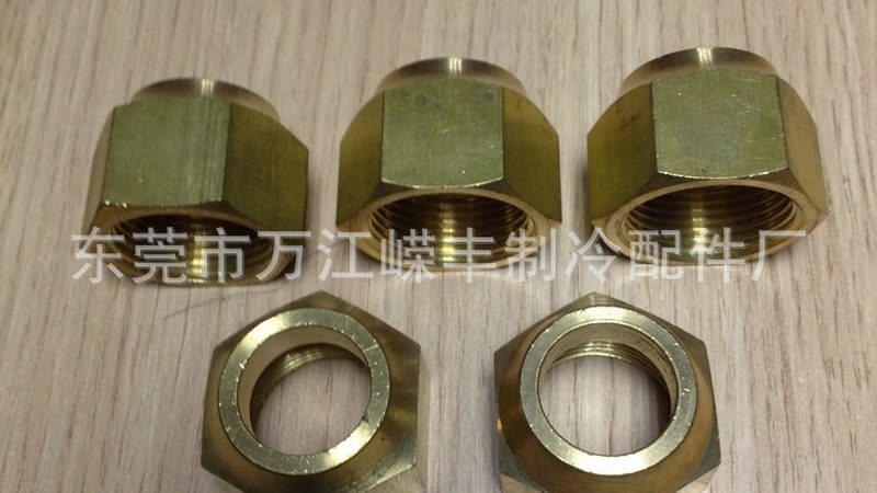 冷冻油价格波动背后的螺杆冷水机行业解析**